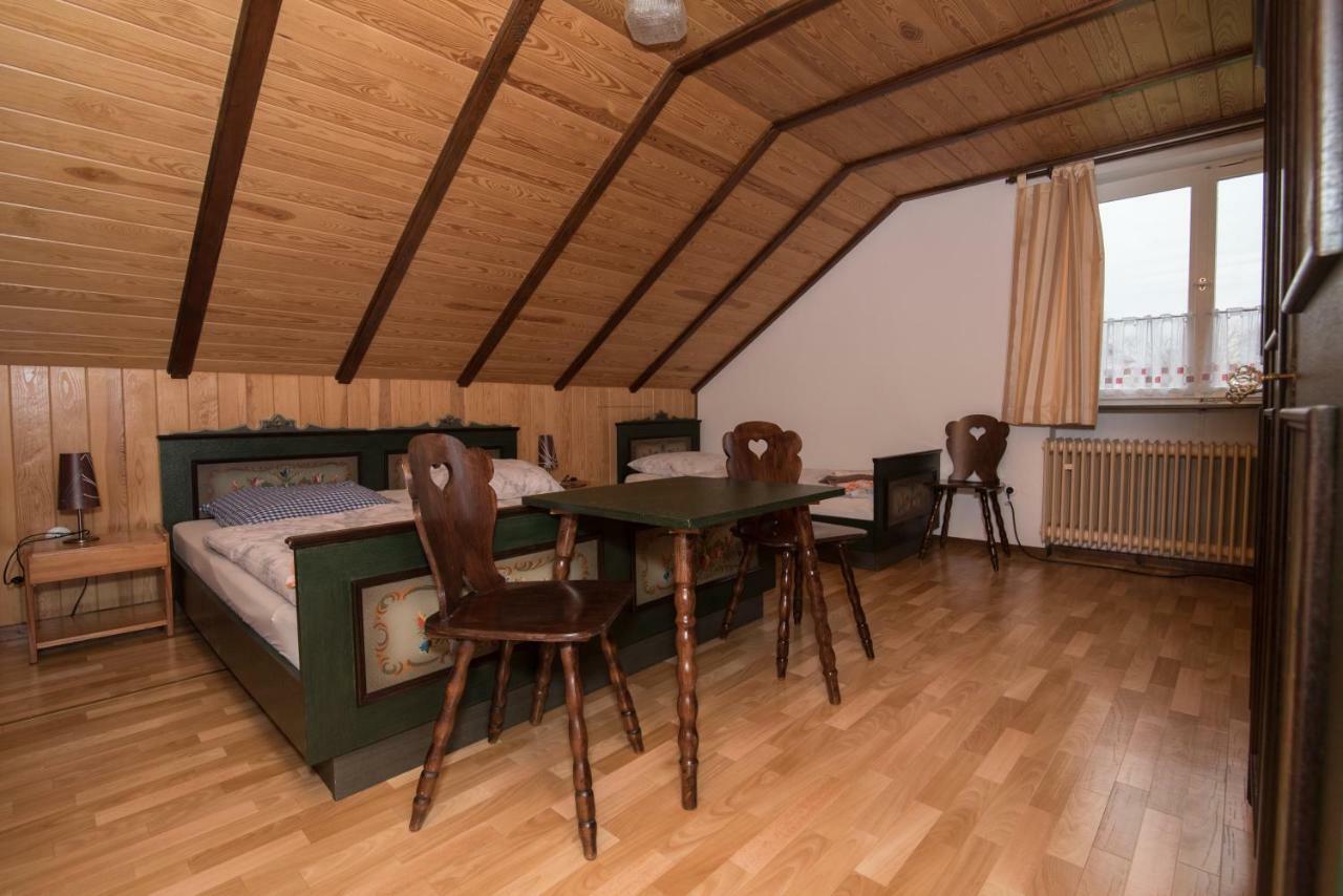 Hotel-Restaurant Johanniskreuz Trippstadt Ngoại thất bức ảnh